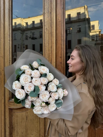 Букет S нежно-розовые пионовидные розы 40 см
