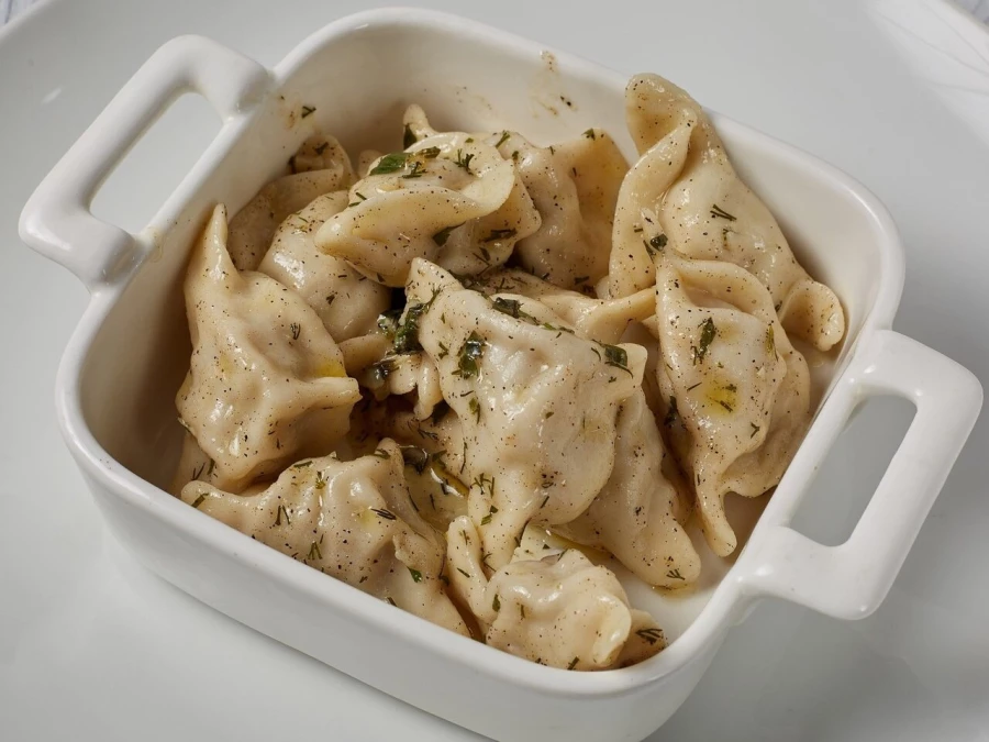 Пельмени украинские в уксусно-перечной заливке