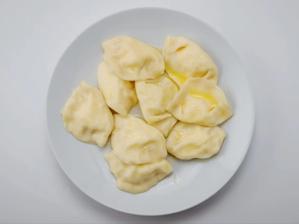 Вареники с творогом и заварным кремом