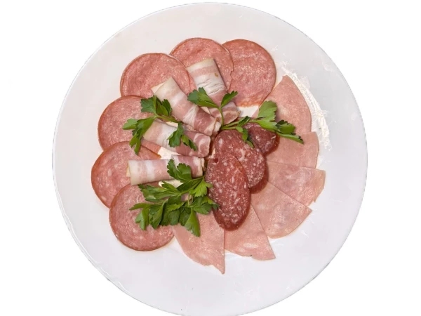 Мясная нарезка