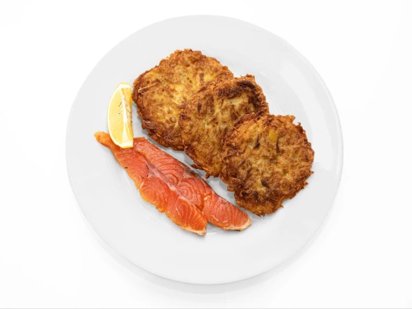 Драники с красной рыбой