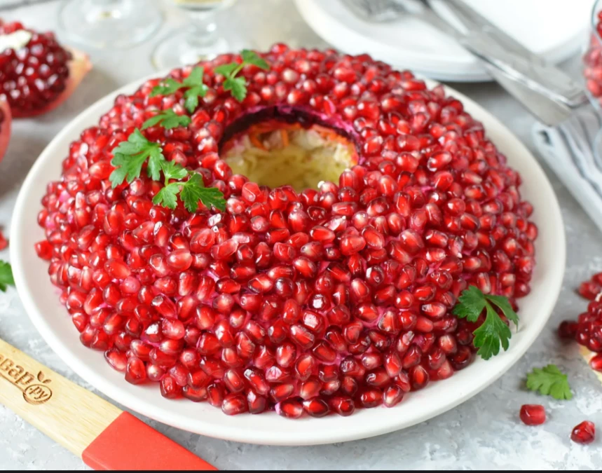 Салат "Гранатовый"