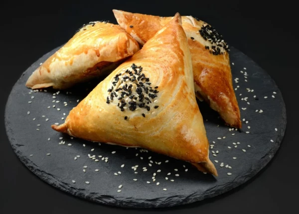 Самса с говядиной 1шт