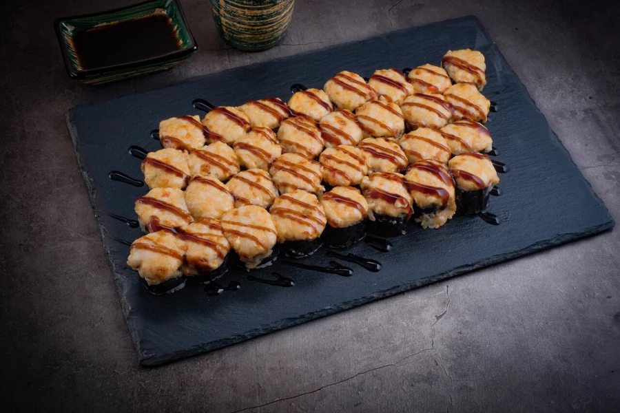 Маки сет запечённый