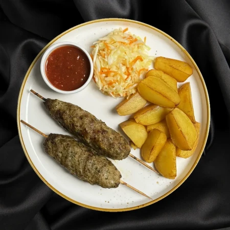 Большой люля кебаб из свиной шеи