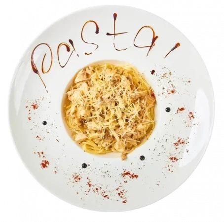 Паста с шампиньонами и цыпленком  