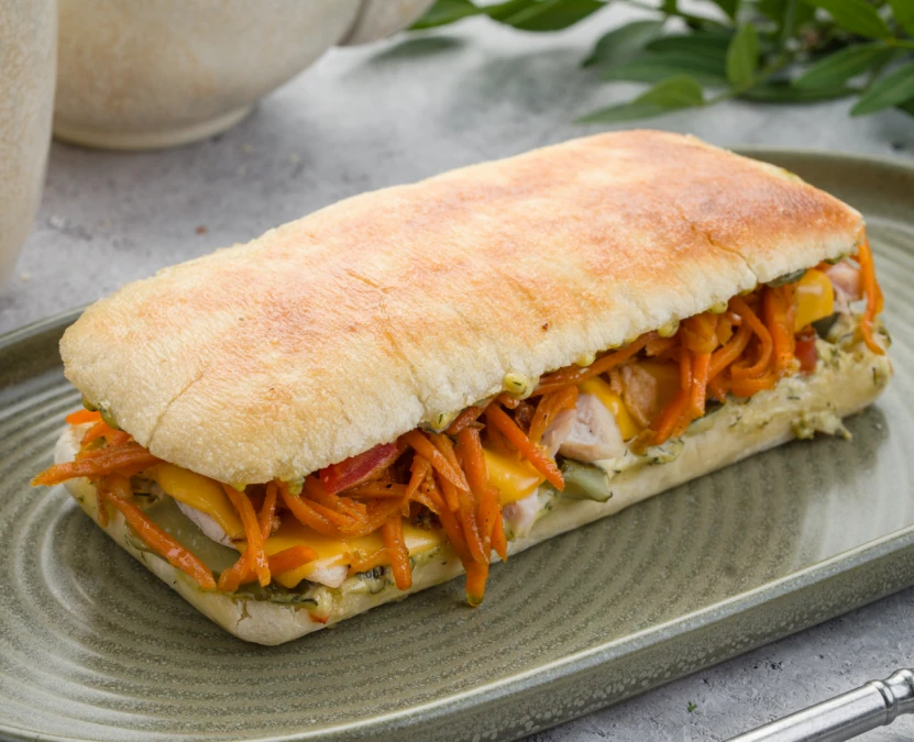 Панини с курицей и морковью по-корейски