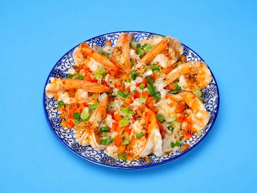 Креветки с фунчозой