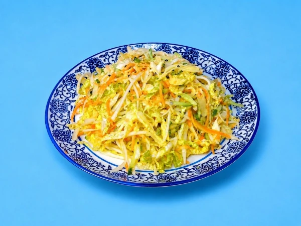 Салат из пекинской капусты с яйцом