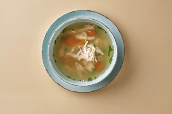 Бульон с овощами