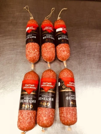 Сырокопчёная колбаса "Венеция"