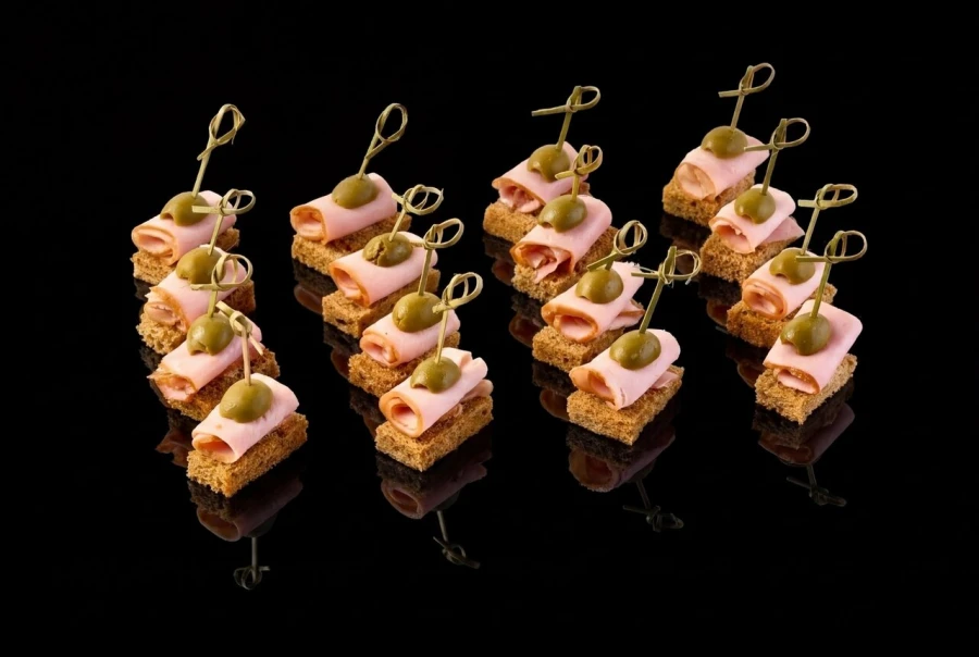 Канапе по-деревенски, 20 шт