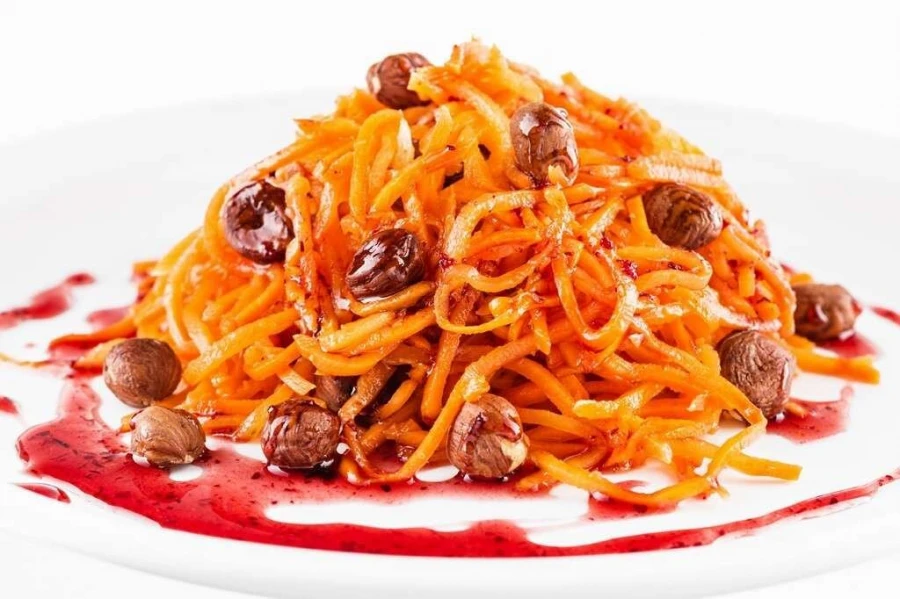 Салат морковный
