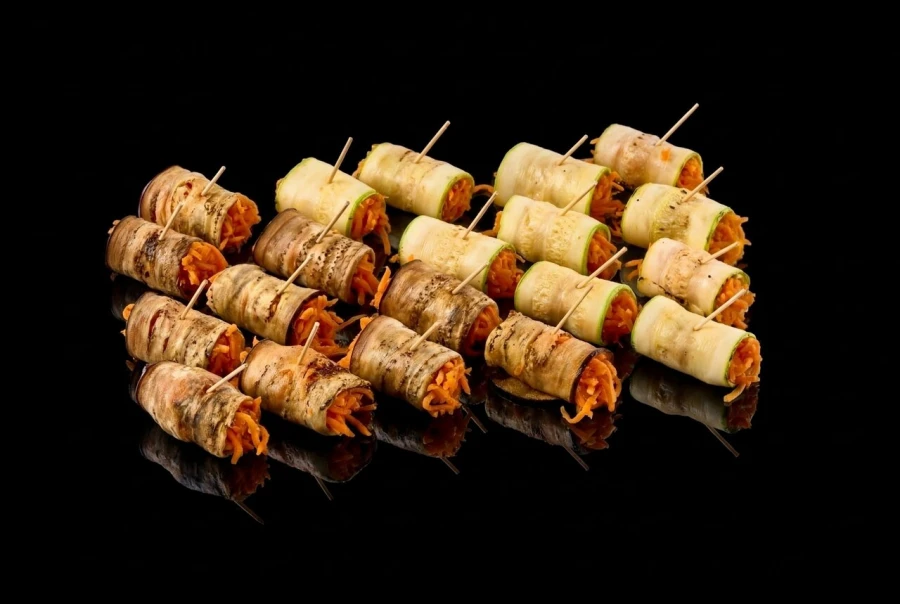 Рулетики с корейской морковью, 20 шт