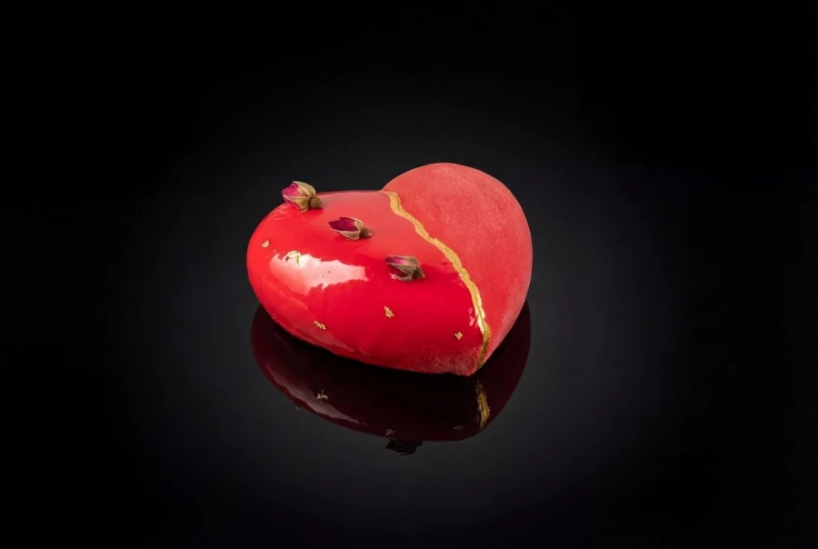 Торт муссовый сердце «Grand Amoure»