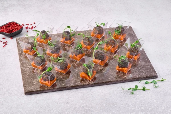 Куриные шарики в маковой панировке, 16 шт