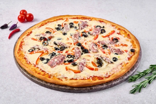 Пицца с анчоусами
