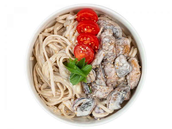 Сливочный удон с курицей