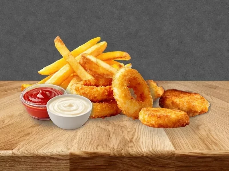 3 закуски с двумя соусами