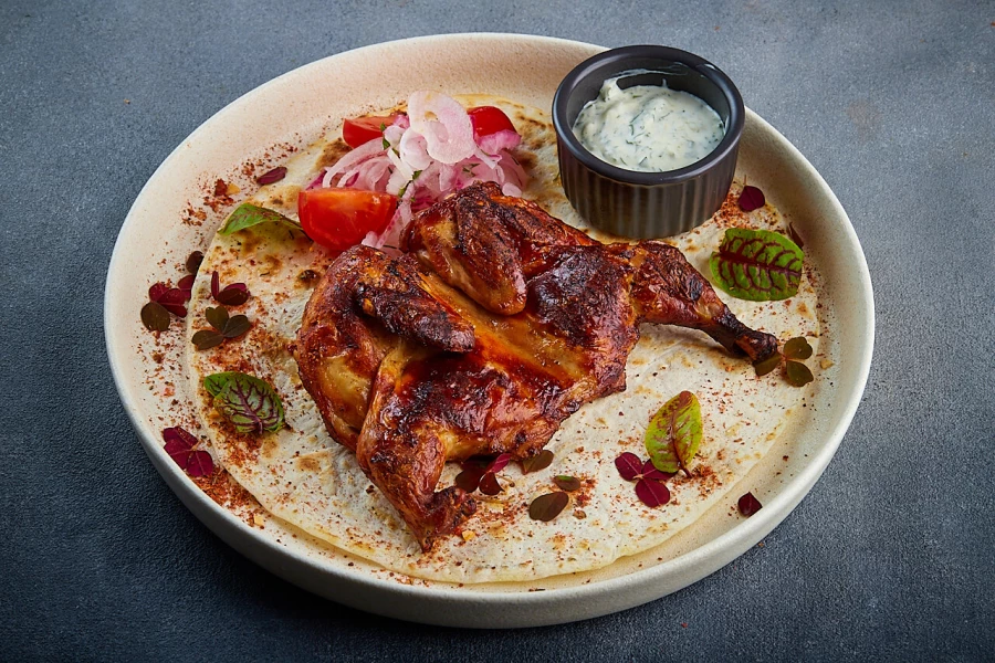 Цыпленок табака с соусом "Дзадзыки"