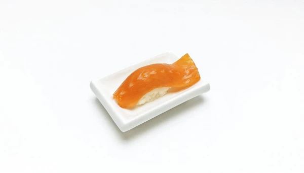 Суши лосось