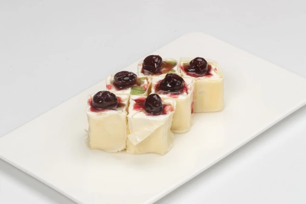 Ролл Фкус Вишня