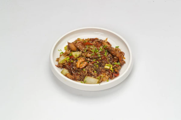 ВОК С КУРИЦЕЙ и рисом в соусе Кальби