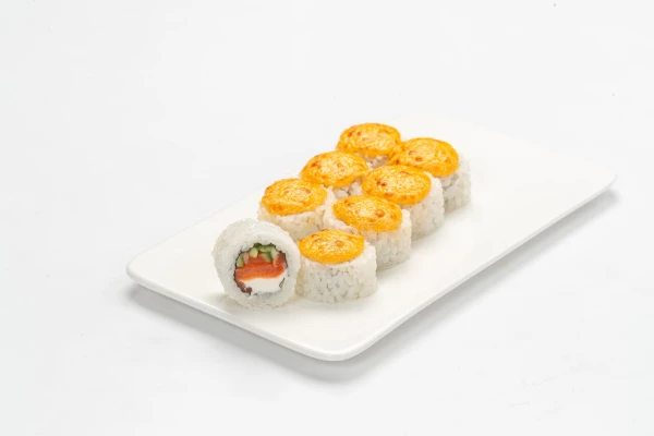 Запечённый  лососем с острым соусом