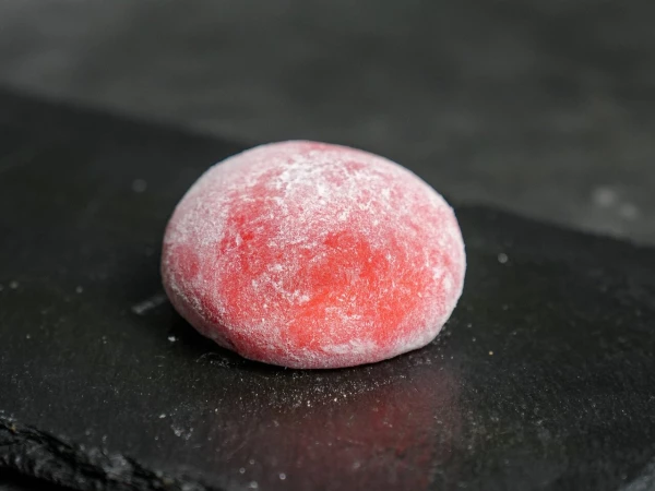 Моти клубника