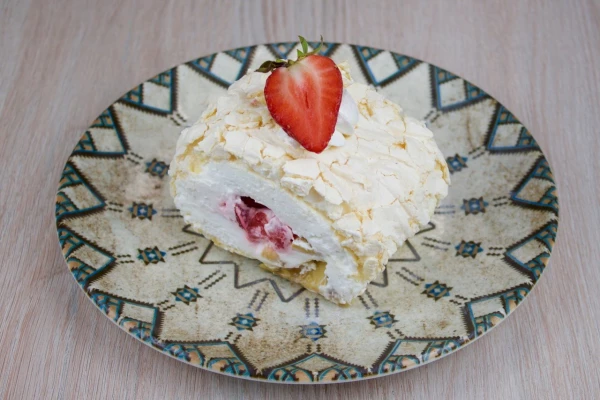Меренговый рулет