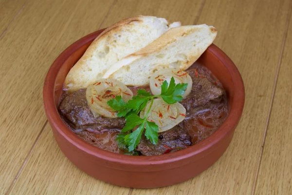 Томлёная телятина от Шефа