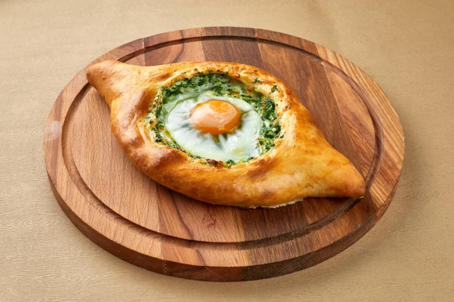 Хачапури со шпинатом и грибами