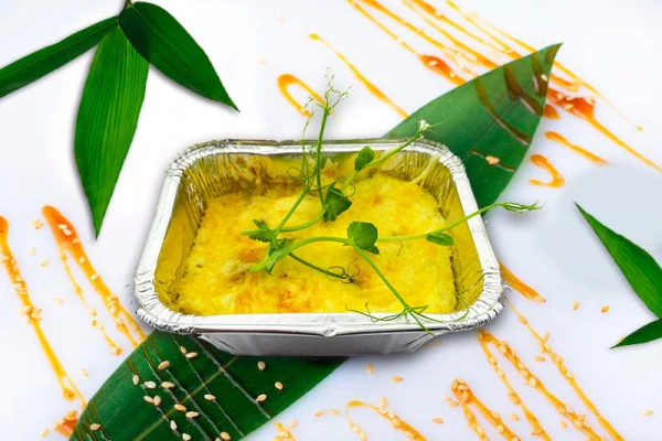 Жульен с цыпленком и грибами