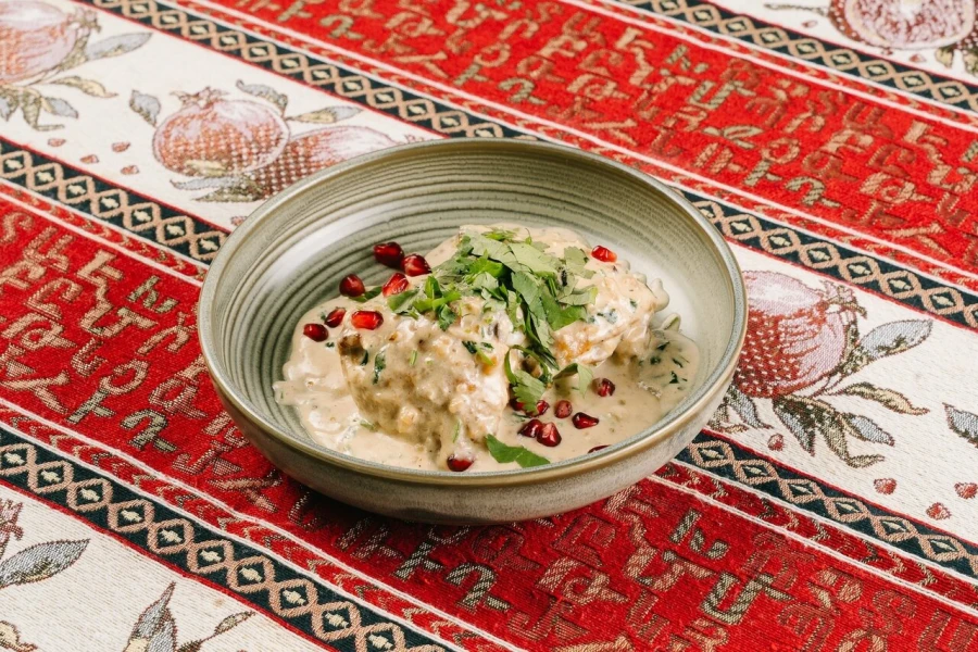 Бедро куриное в сливочно-ореховом соусе