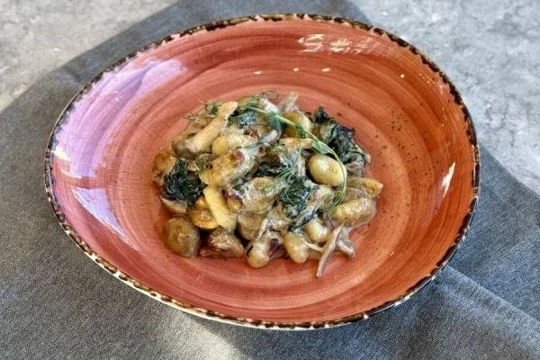 Ньокки с грибным миксом и кокосовым молоком