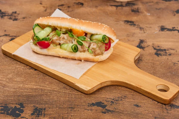 Хотдог с фрикадельками