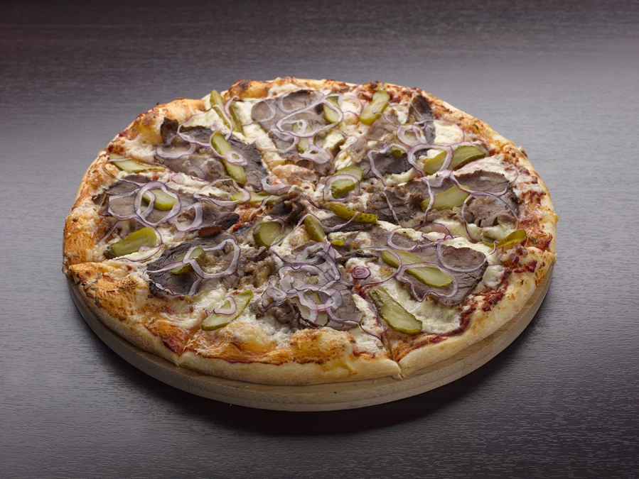 Пицца с казы. Казахская пицца. Пицца с казы. Пизза биггер. Пицца в мире.