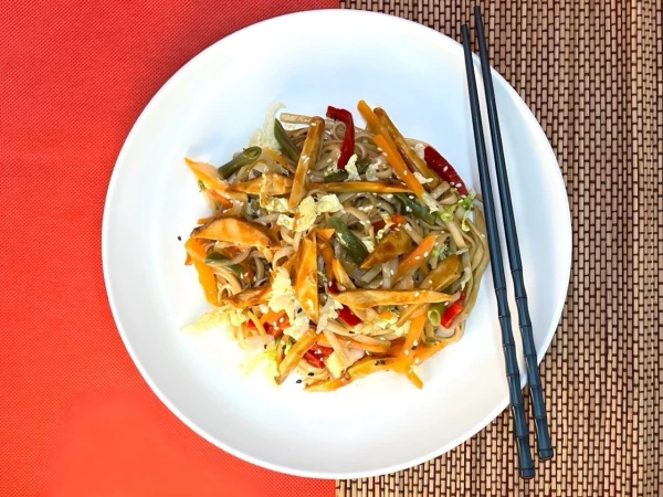 Удон с мясом птицы