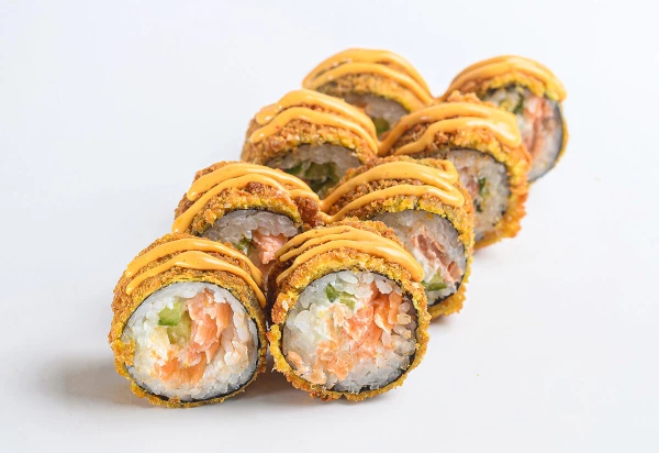 Темпурный ролл с лососем ЛАЙТ 