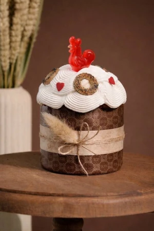 Лимонный пасхальный кекс с меренгой