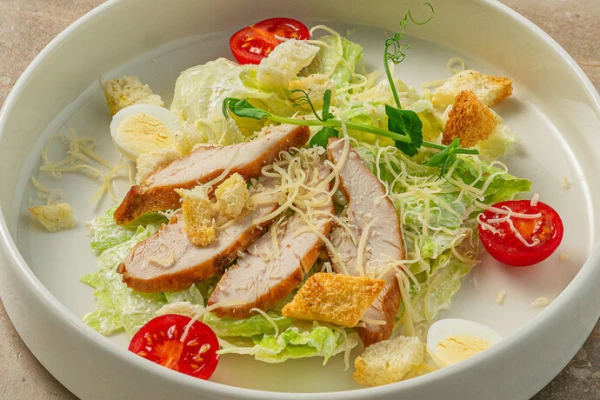 Цезарь с Курицей