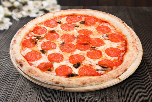 Пицца пепперони