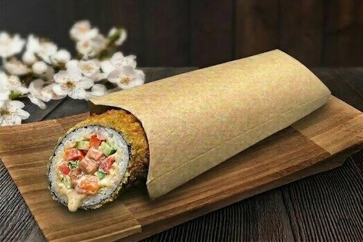 Шаверма в темпуре с жареным лососем