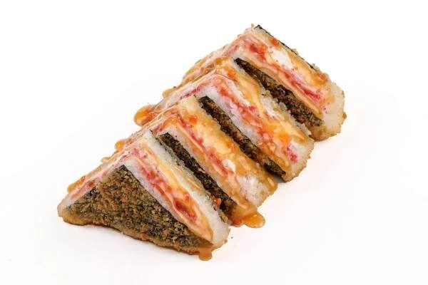 Сэндвич темпура с курочкой и соусом чили манго