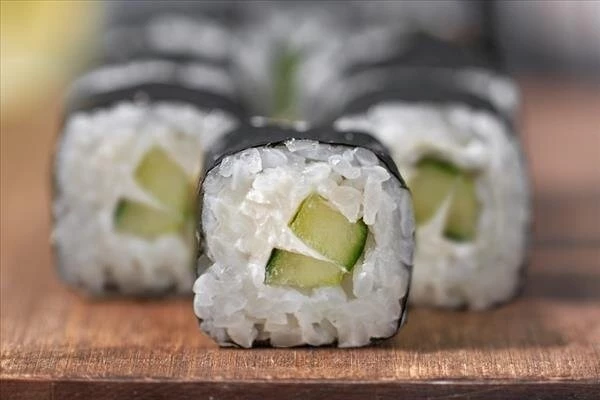 ролл Сливочный с огурцом