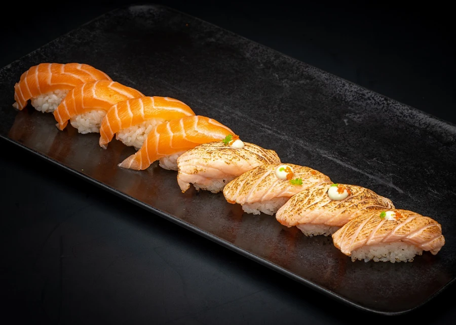 Сет№11 Сэлмон суши сет   Set 11 Salmon sushi 