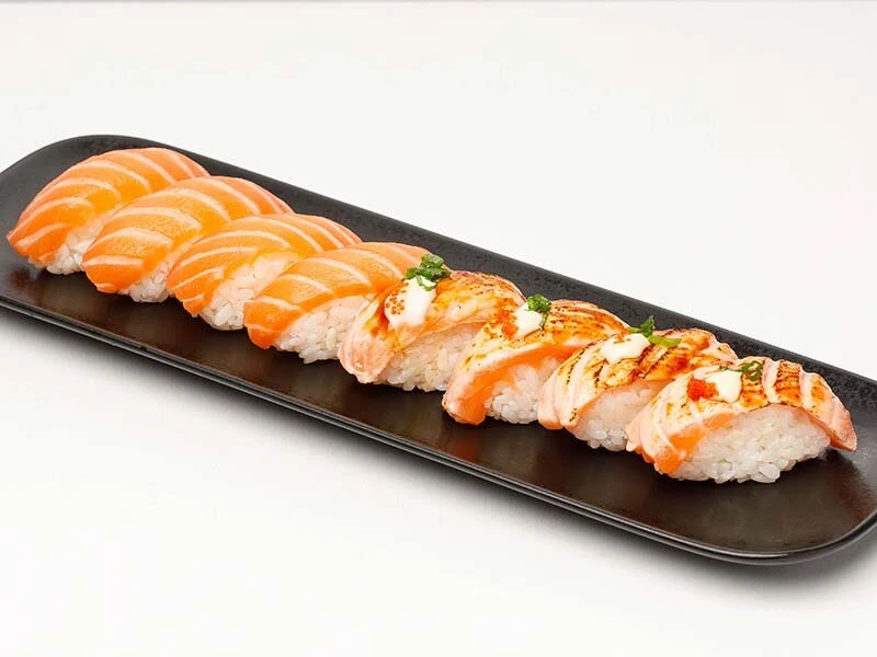 Сет№10 Сэлмон суши сет   Set 10 Salmon sushi 