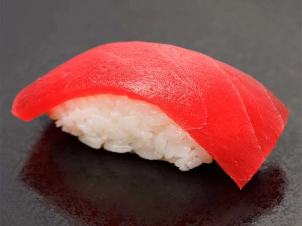 Магуро суши  Maguro sushi