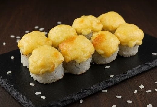 Маасдам с креветкой