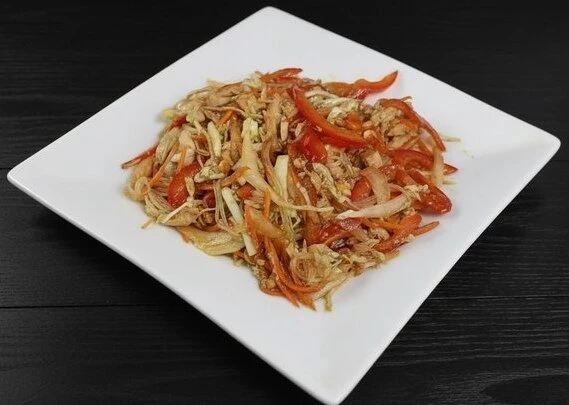 Салат С ФУНЧОЗОЙ и КУРИЦЕЙ